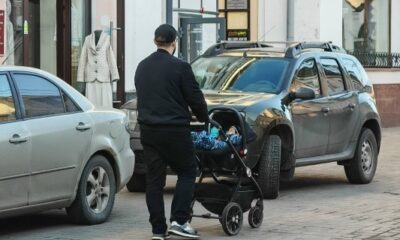 В России запретят увольнять мужчин с беременными женами