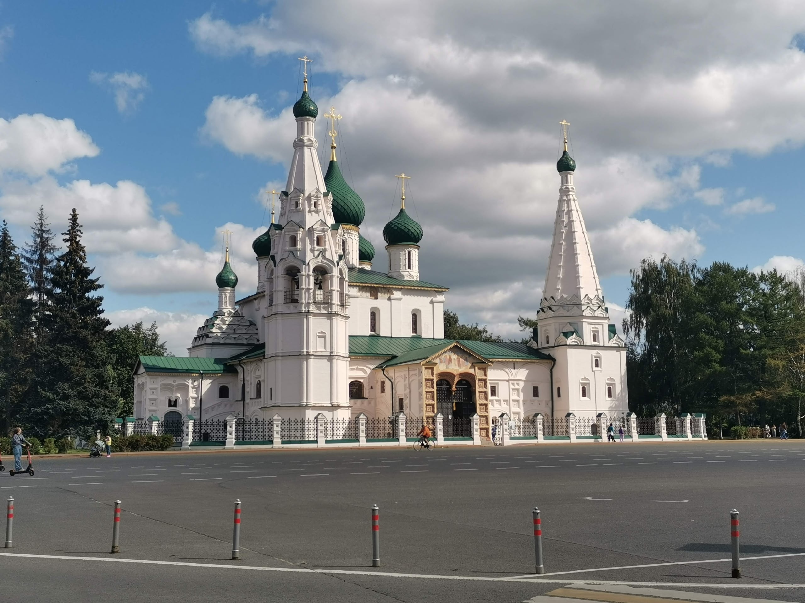 В Ярославле на День города перекроют десятки улиц
