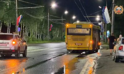 Водитель BMW устроил массовое ДТП в Ярославле