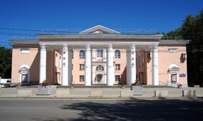 В Заволжском районе Ярославля открыли обновленный ДК «Гамма»