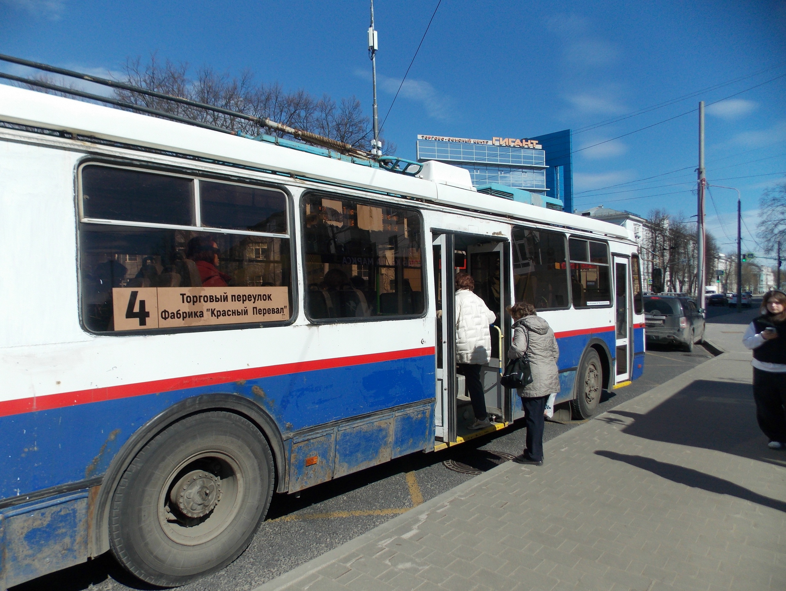 В Ярославле временно отменят два троллейбусных маршрута