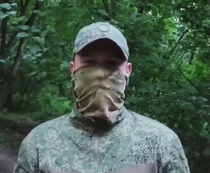 Боец СВО из Ярославской области записал обращение к Путину и Евраеву из-за ЖК «Зелёный Бор»