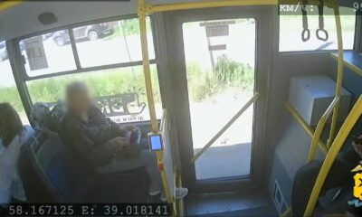 Пенсионерку из Рыбинска будут судить за кражу айфона в автобусе