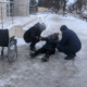 Упавшая на льду ярославна ищет своих спасителей