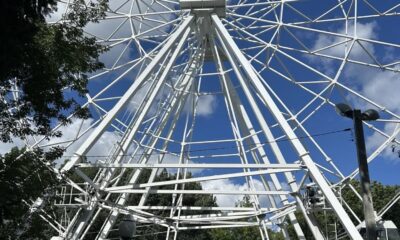 Застрявшее с людьми колесо обозрения вновь запустили в Рыбинске