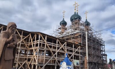 Над Любимом вновь засияли купола Троицкого храма