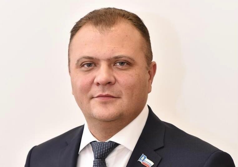 Михаила Писарца лишили полномочий депутата Ярославской облдумы