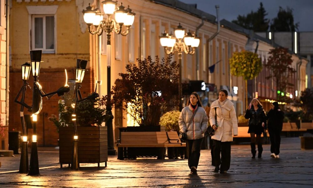 Губернатор потребовал решить проблему с уличным освещением в Ярославской области